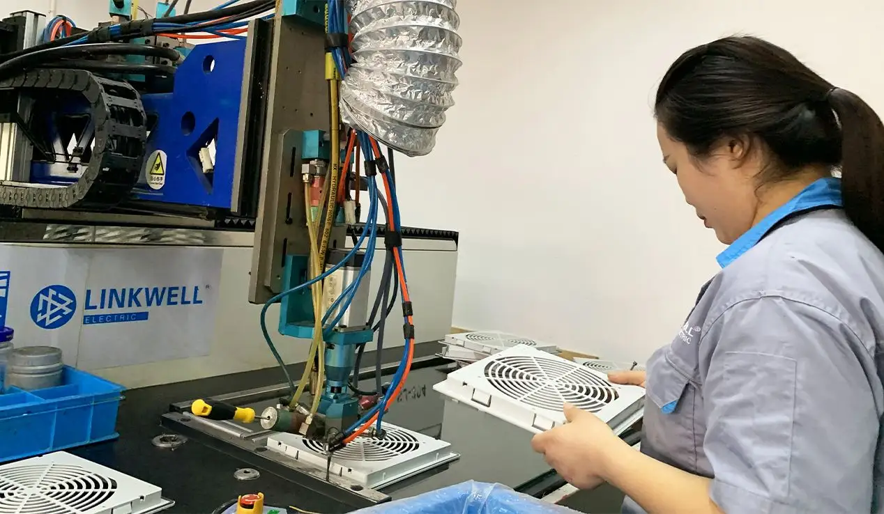 Company Sales Center